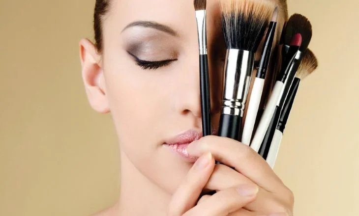 21 Makeup Terms All Beauty Enthusiasts Should Know